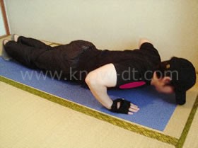 プッシュアップ(腕立て伏せ) ステップ2 写真